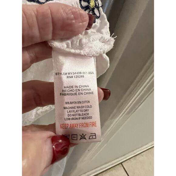 Life Is Good Sleep White Embroidered Button Front Sleep Shirt Sz Xl - Picture 6 of 7